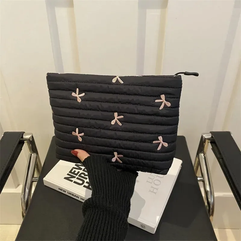 Sevimli Fermuarlı Makyaj Çanta - Embroidery Bag incelemesi ve fiyatı